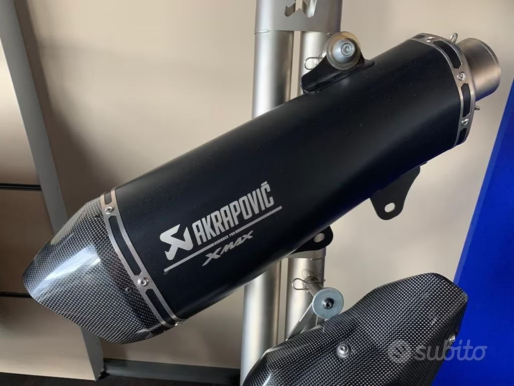 MARMITTA SCARICO AKRAPOVIC NERA YAMAHA X-MAX 400